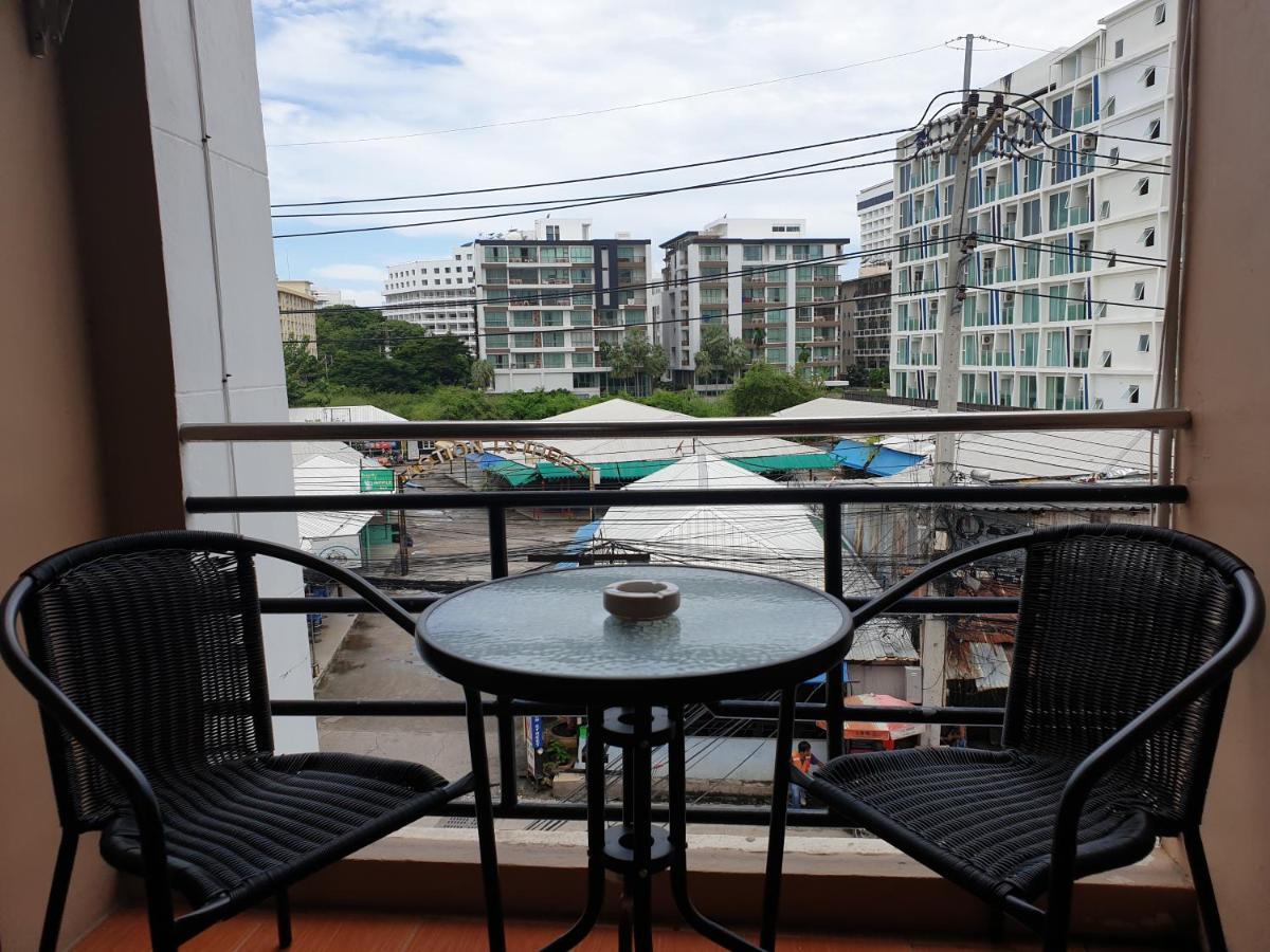 Secrets - Pattaya Hotel Exterior photo